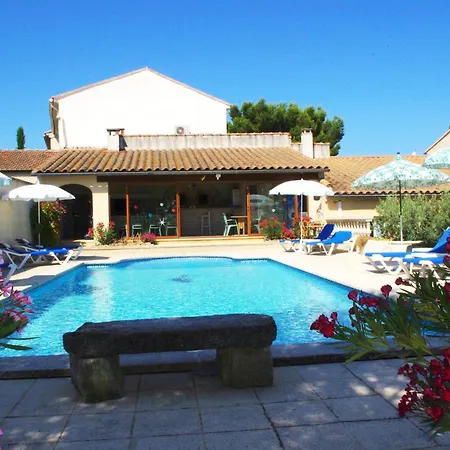 De L'amandier 3*
